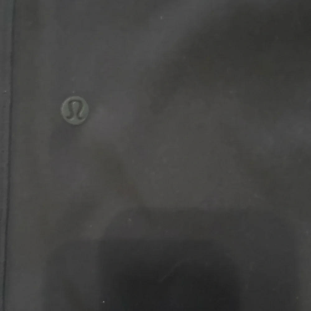 lululemon athletica excellent used